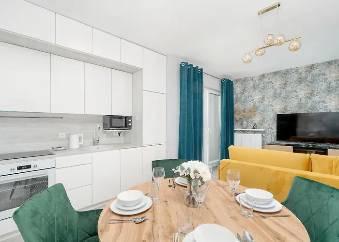 Apartman Beautiful With Balcony & Free Garage By Renters *